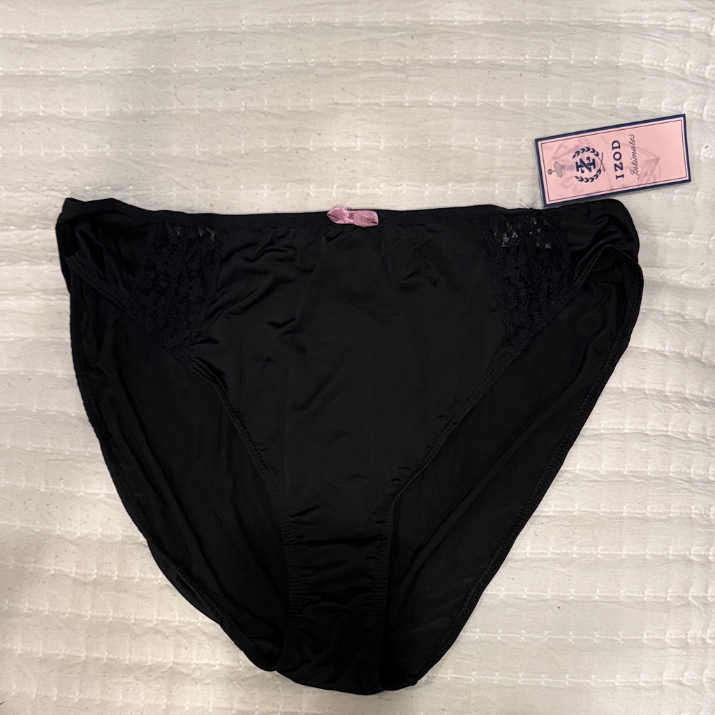 Izod Women's Black Panties With Pink Bow Seamless Back Nwt